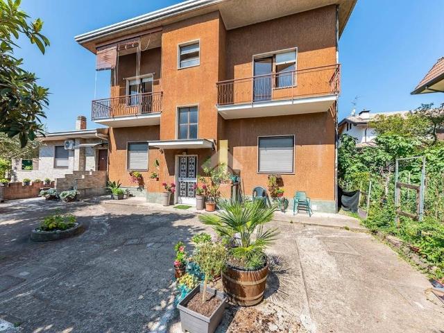 Villa Indipendente in vendita a Pagliera, Lainate