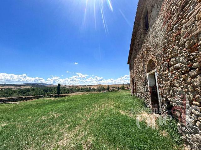 Villa Indipendente in vendita a Lajatico, Toscana