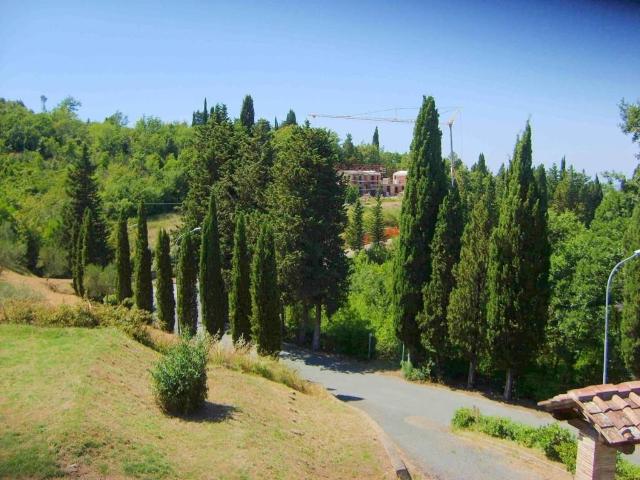 Villa Indipendente in vendita a Lajatico, Toscana
