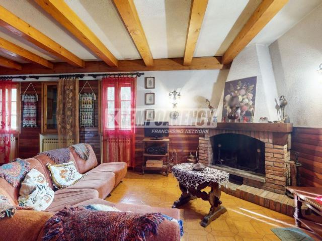 Villa Indipendente in vendita a Unione dei comuni del Frignano, Lama Mocogno
