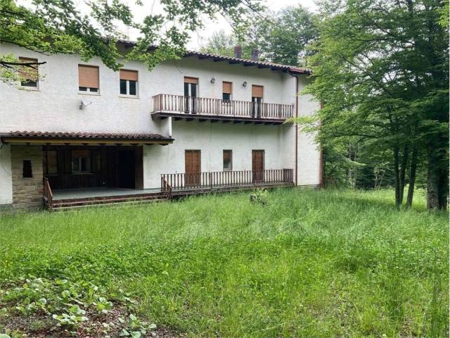 Villa Indipendente in vendita a Unione dei comuni del Frignano, Lama Mocogno