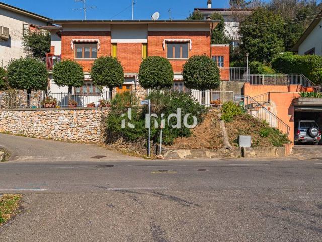 Villa Indipendente in vendita a Papiano, Lamporecchio