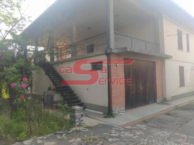 Villa Indipendente in vendita a Borgano, Lamporecchio