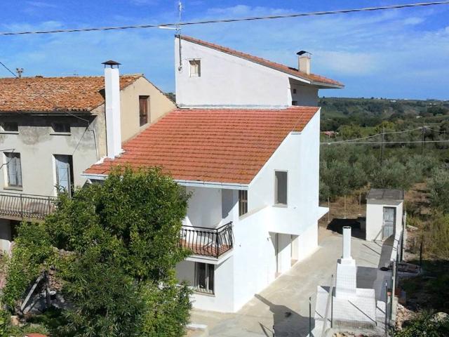 Villa Indipendente in vendita a Costa di Chieti, Lanciano