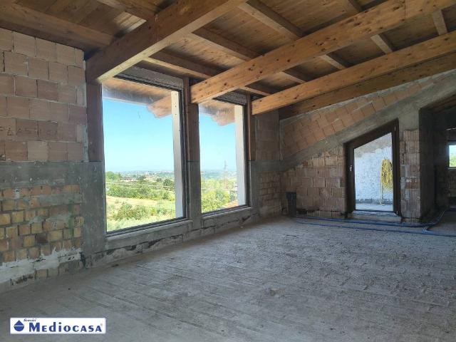 Villa Indipendente in vendita a Marcianese, Lanciano