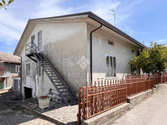 Villa Indipendente in vendita a Iconicella, Lanciano