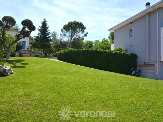 Villa Indipendente in vendita a Sant'Amato-Nasuti, Lanciano