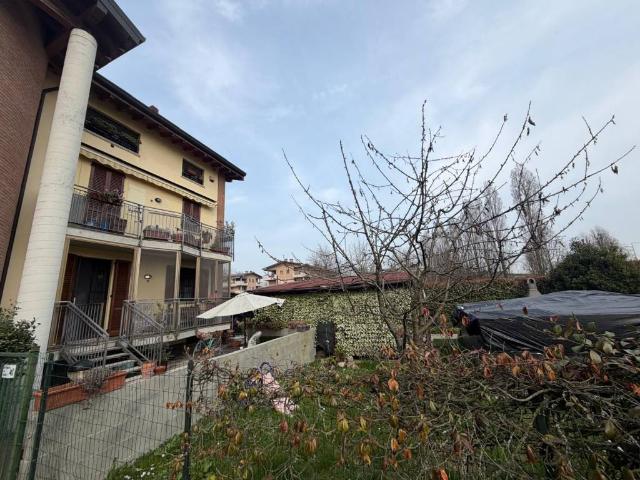 Villa Indipendente in vendita a Casa Cairola, Landriano