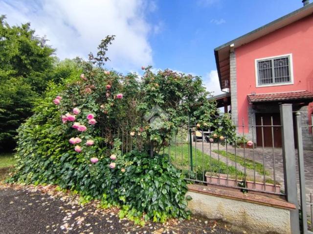 Villa Indipendente in vendita a Casa Cairola, Landriano