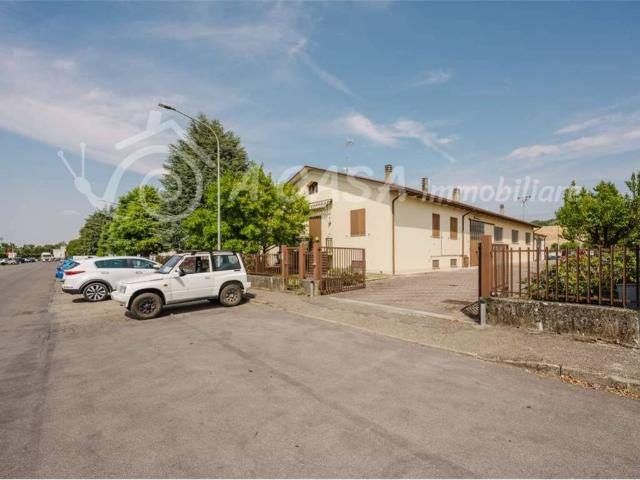 Villa Indipendente in vendita a Langhirano, Reggio Emilia