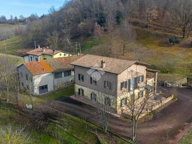 Villa Indipendente in vendita a Casatico, Langhirano
