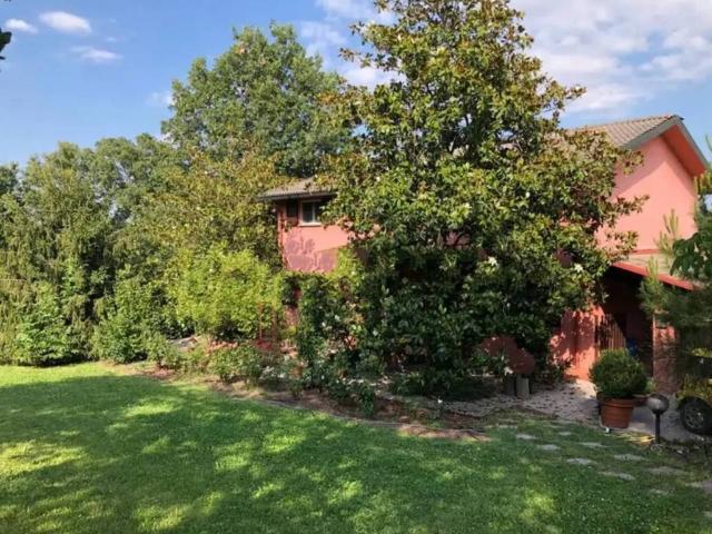 Villa Indipendente in vendita a Langhirano, Reggio Emilia