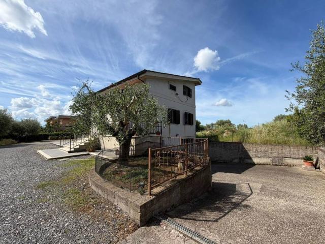 Villa Indipendente in vendita a Roma Capitale, Lazio