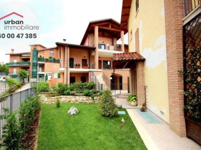Villa Indipendente in vendita a Tornimparte, Abruzzo