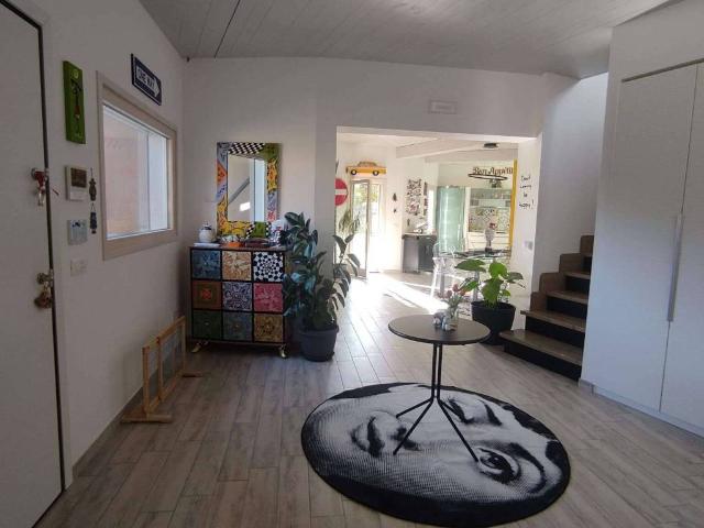 Villa Indipendente in vendita a Tornimparte, Abruzzo