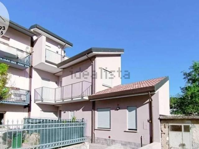 Villa Indipendente in vendita a Monticchio, L'Aquila