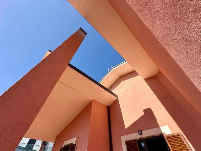 Villa Indipendente in vendita a Sant'Elia, Tornimparte