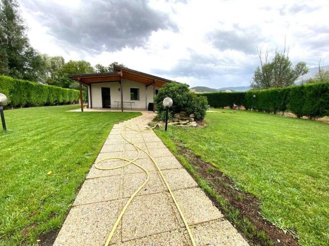 Villa Indipendente in vendita a Tornimparte, Abruzzo
