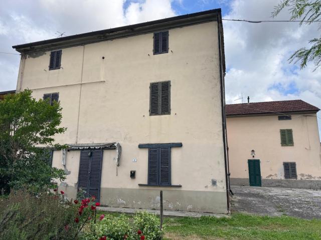 Villa Indipendente in vendita a Larciano, Larciano - Castello