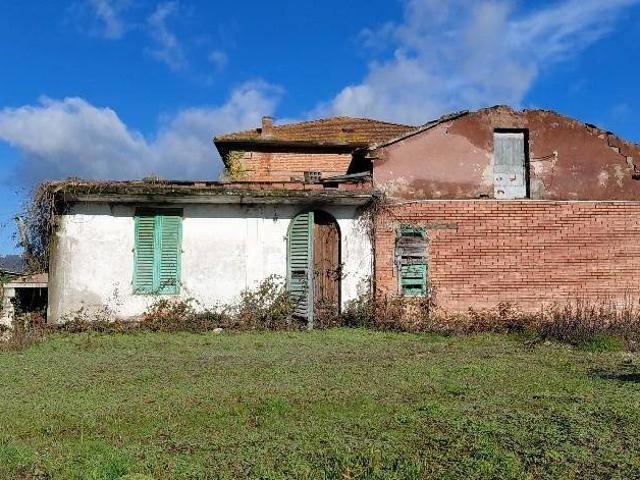 Villa Indipendente in vendita a Larciano, Larciano - Castello