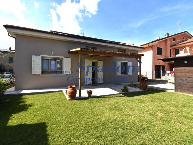 Villa Indipendente in vendita a Pistoia