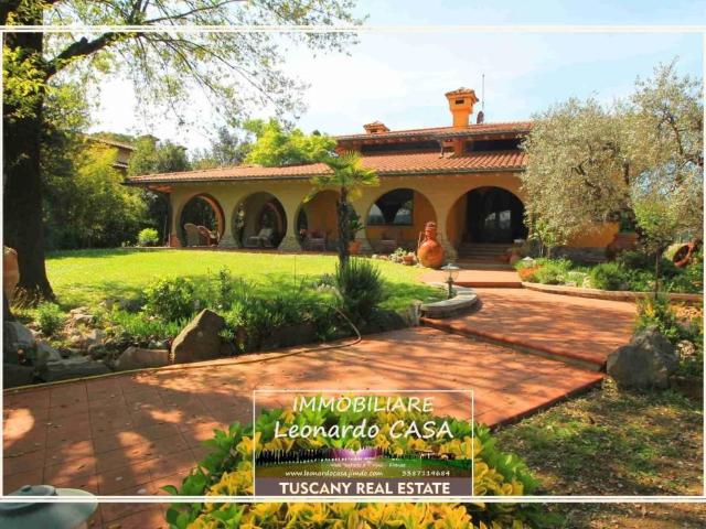 Villa Indipendente in vendita a Pistoia