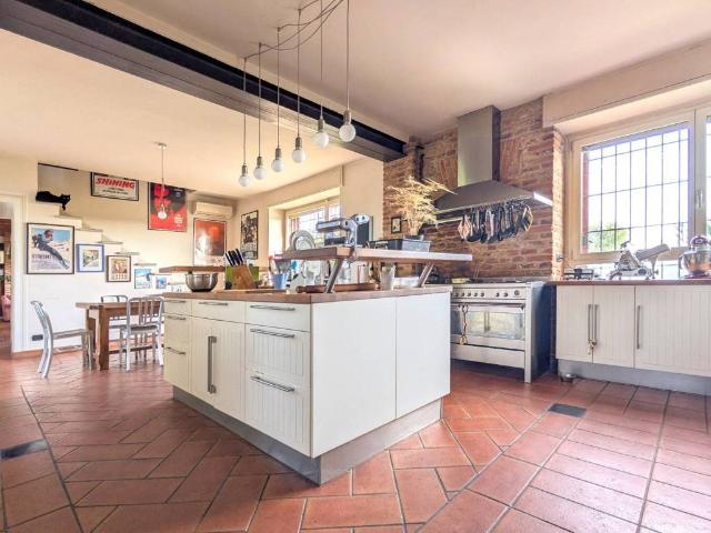 Villa Indipendente in vendita a Lardirago, Lombardia