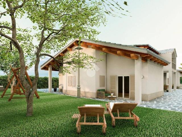 Villa Indipendente in vendita a Valle Mazzone, Roma Capitale