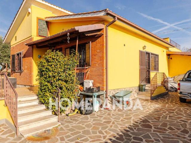 Villa Indipendente in vendita a Colle Angeloni, Roma Capitale