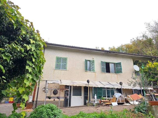 Villa Indipendente in vendita a Colle Angeloni, Roma Capitale