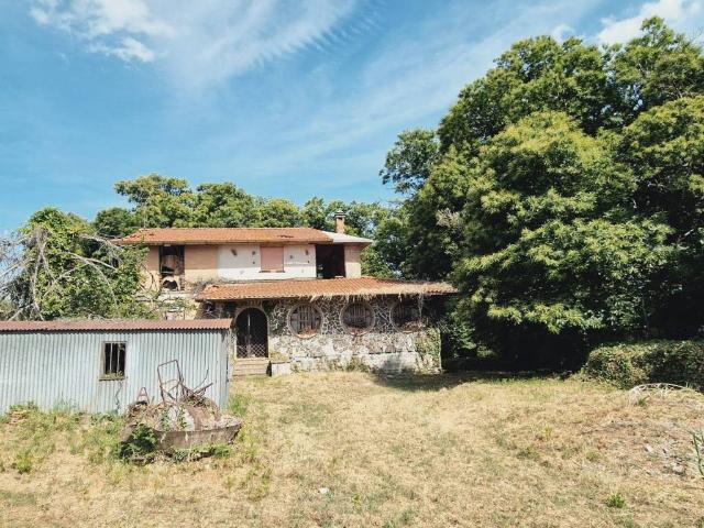 Villa Indipendente in vendita a Valle Mazzone, Roma Capitale