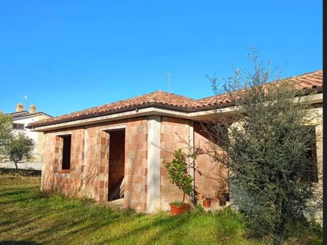 Villa Indipendente in vendita a Larino, Molise