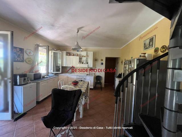 Villa Indipendente in vendita a Lascari, Sicilia