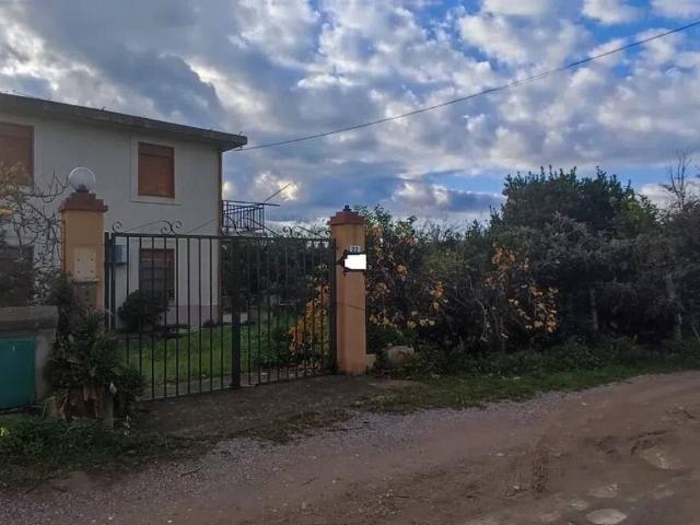 Villa Indipendente in vendita a Lascari, Sicilia
