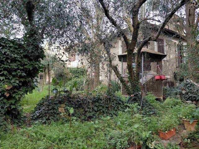 Villa Indipendente in vendita a Lastra A Signa, Toscana