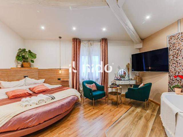 Villa Indipendente in vendita a Lastra A Signa, Toscana