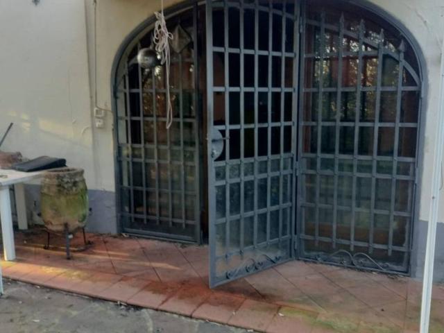 Villa Indipendente in vendita a Lastra A Signa, Toscana