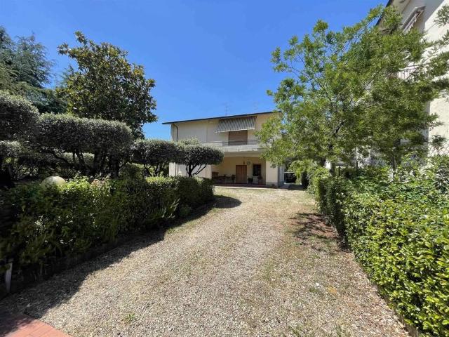 Villa Indipendente in vendita a Calcinaia, Lastra A Signa