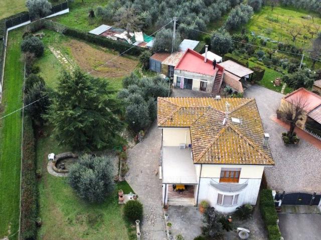 Villa Indipendente in vendita a I Pianacci di sotto, Lastra A Signa