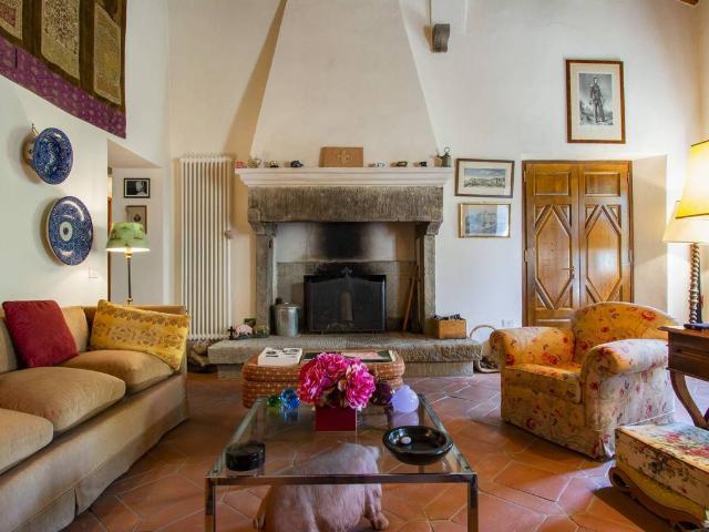 Villa Indipendente in vendita a Laterina Pergine Valdarno, Laterina