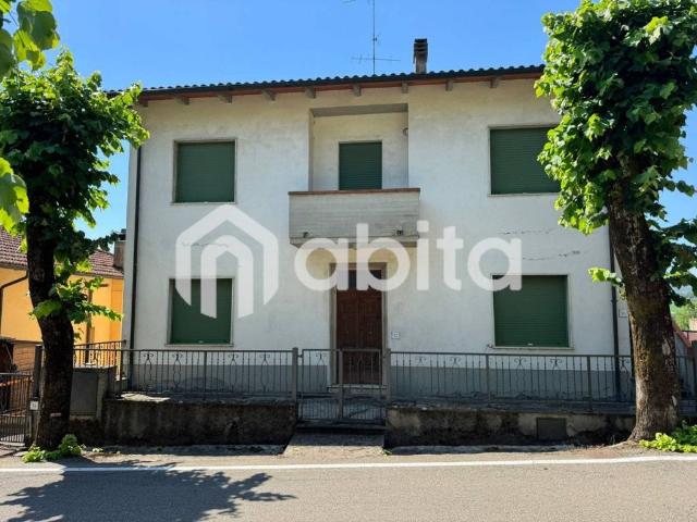 Villa Indipendente in vendita a Laterina Pergine Valdarno, Laterina