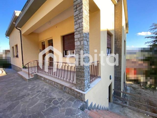 Villa Indipendente in vendita a Laterina Pergine Valdarno, Pergine Valdarno