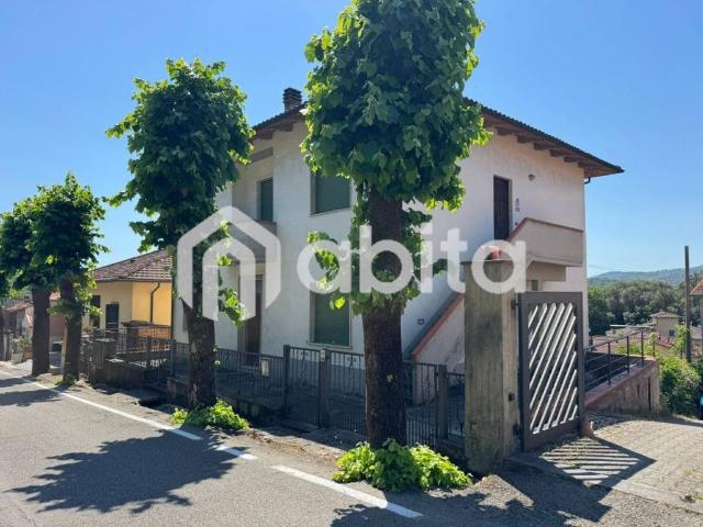 Villa Indipendente in vendita a Laterina Pergine Valdarno, Laterina
