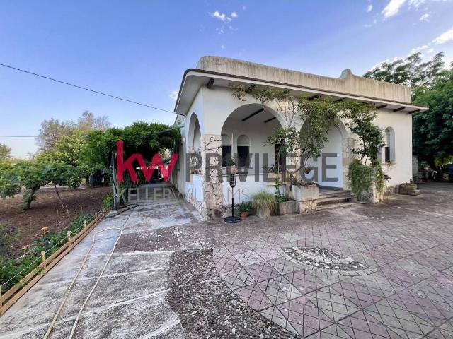 Villa Indipendente in vendita a Puglia, Brindisi