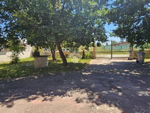 Villa Indipendente in vendita a Latina, Lazio