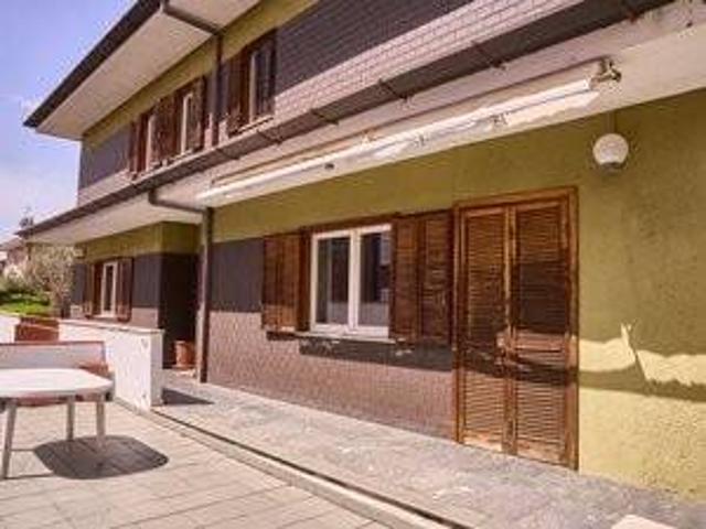 Villa Indipendente in vendita a Isonzo, Latina