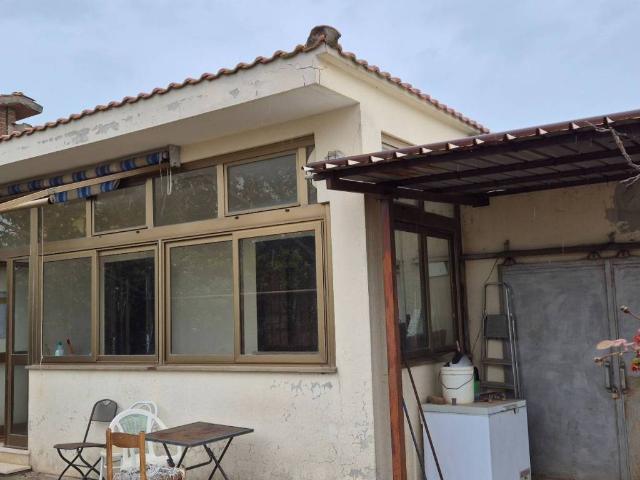 Villa Indipendente in vendita a Aprilia, Lazio