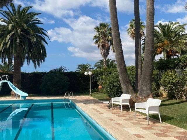 Villa Indipendente in vendita a Borgo Isonzo, Latina