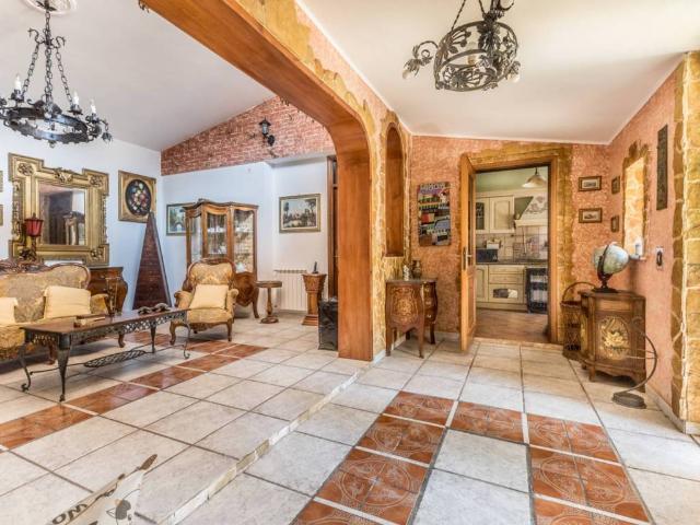 Villa Indipendente in vendita a Borgo Grappa, Latina