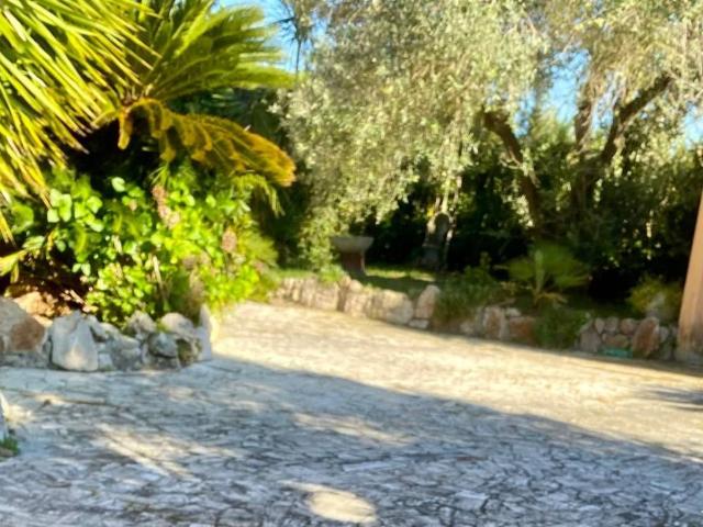 Villa Indipendente in vendita a Nuovo Sabotino, Latina
